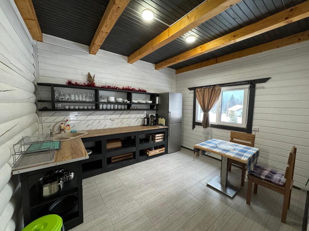 Біла Кобила (клікай сюди!)