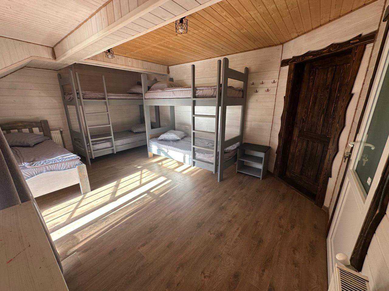 Гуцульський (клікай сюди!)